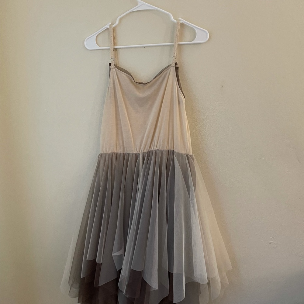 Tan and grey ballerina skirt dress.
